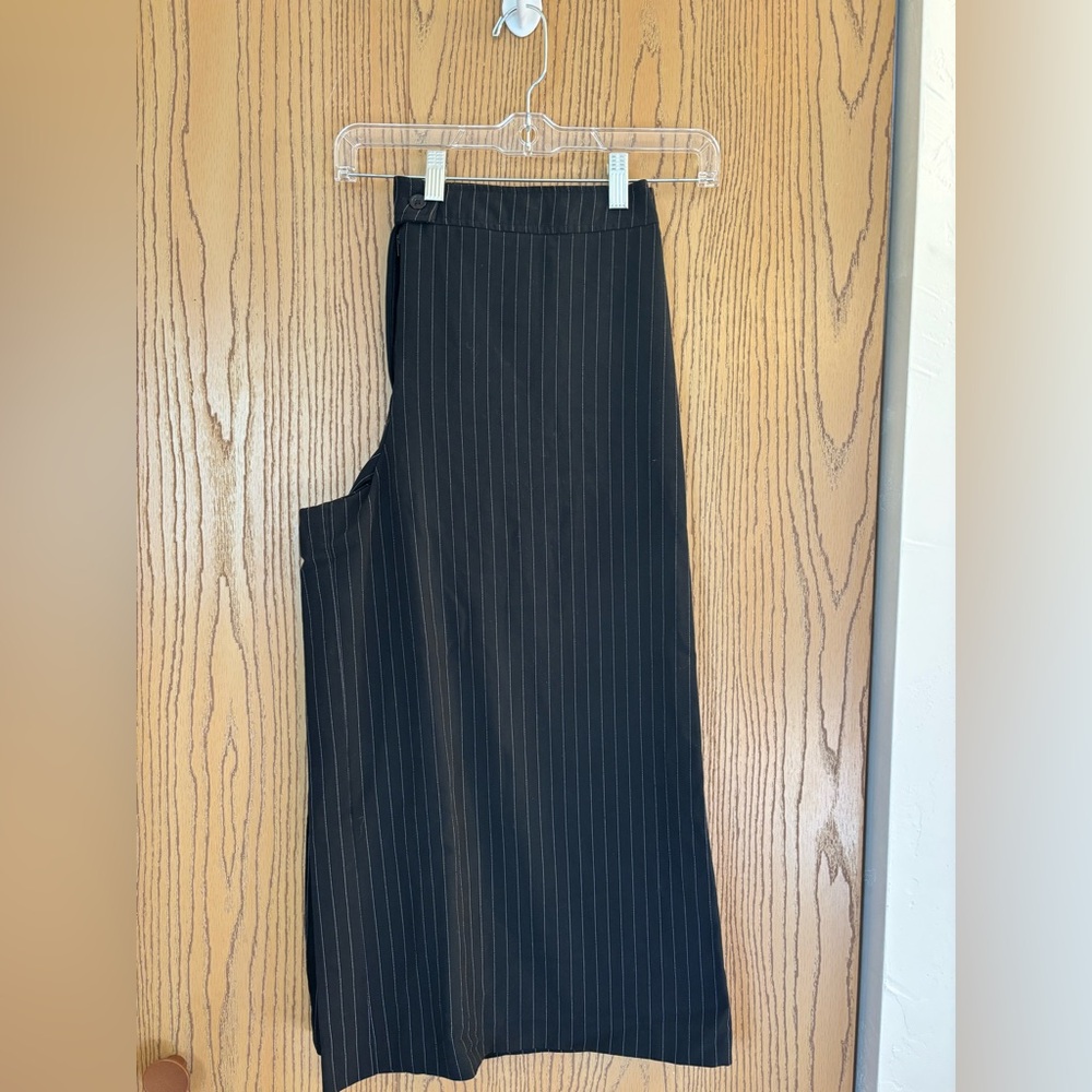 TRIBAL stretch-extensible goucho pinstripe pants sz14